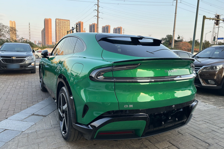 小米汽车 小米YU7 2025款 超长续航高性能四驱Max版车身外观6005