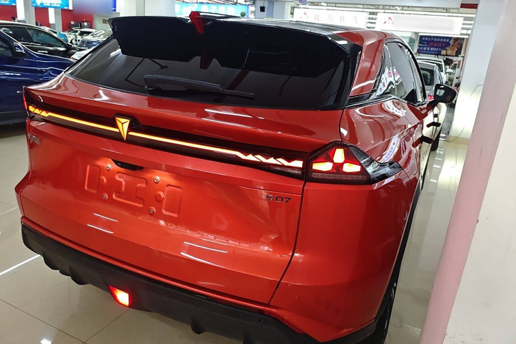 深蓝汽车 深蓝S07 2024款 215Max 乾崑智驾ADS SE增程版车身外观6005