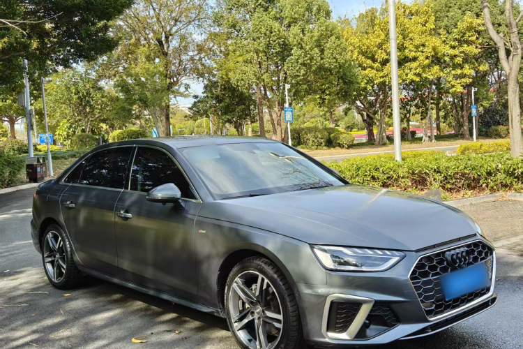 奥迪A4L 2020款 40 TFSI 豪华动感型车身外观6002