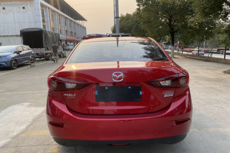 马自达3 昂克赛拉 2016款 三厢 1.5L 自动舒适型车身外观6004