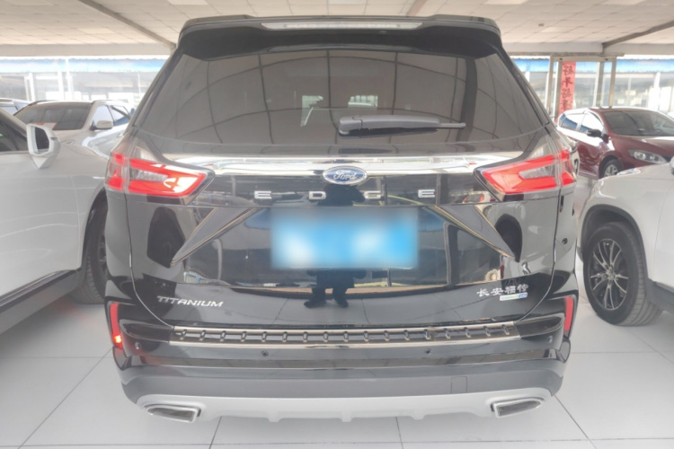 福特 锐界 2021款 PLUS EcoBoost 245 两驱豪锐型 7座车身外观6