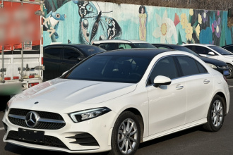 奔驰A级 2021款 A 200 L 运动轿车动感型