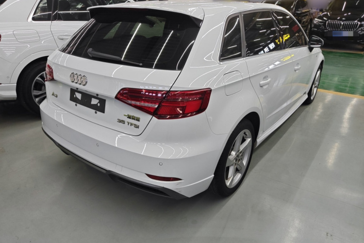 奥迪A3 2020款 Sportback 35 TFSI 时尚型 国VI车身外观7