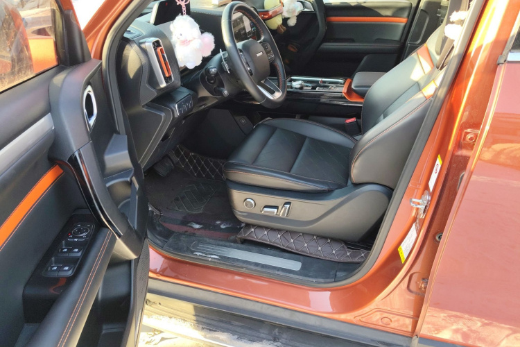 哈弗大狗 2021款 改款 1.5T DCT两驱马犬版中控内饰20