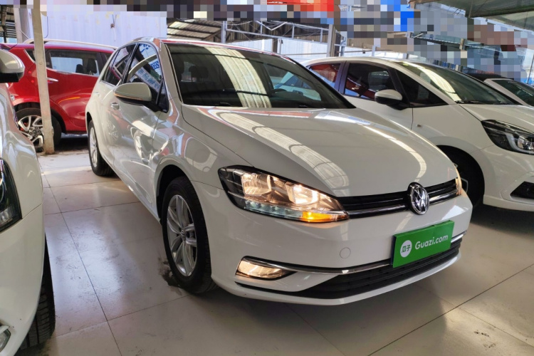 大众 高尔夫 2019款 200TSI DSG舒适进取版 国VI车身外观3