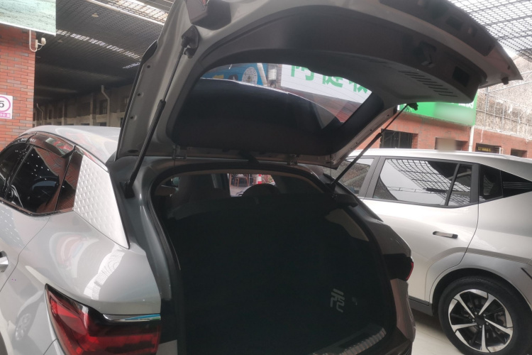 比亚迪 元PLUS 2023款 冠军版 510KM 领先型局部细节23