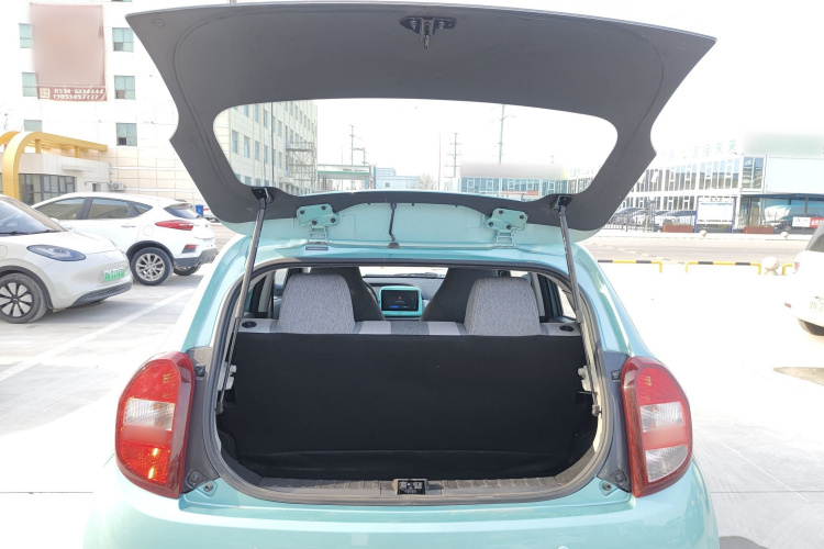 江铃集团新能源 易至EV2 2023款 吉祥版 201km 舒适型局部细节23