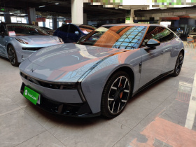 小鹏P7 2025款 702 长续航 Ultra