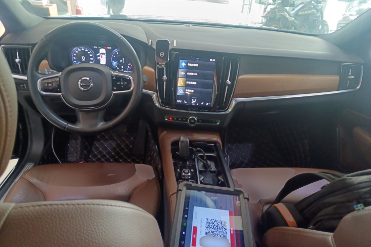 沃尔沃S90 2021款 B5 智逸豪华版中控内饰12