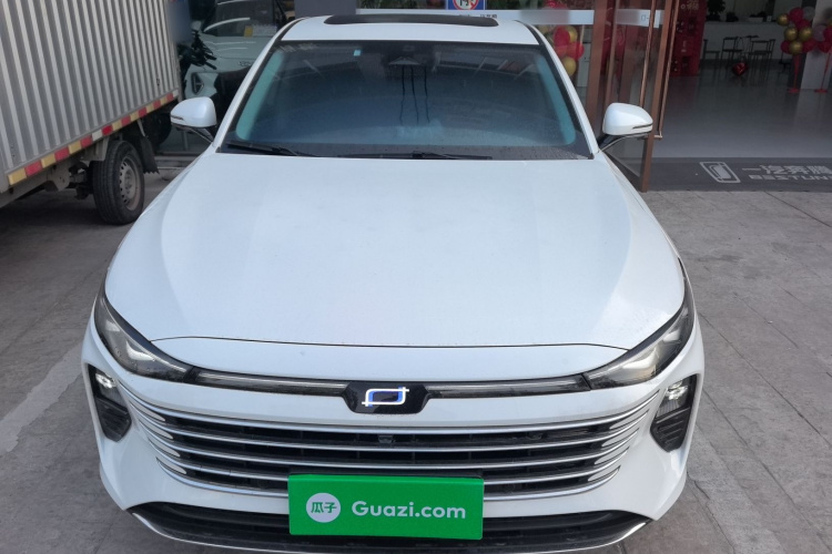 奔腾B70 2024款 龙腾版 1.5T 领跃型车身外观2