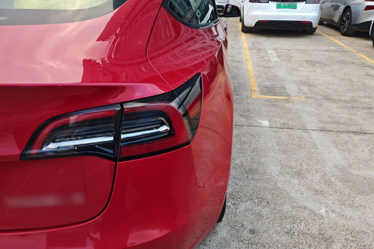 特斯拉 Model 3 2022款 后轮驱动版车身外观6006