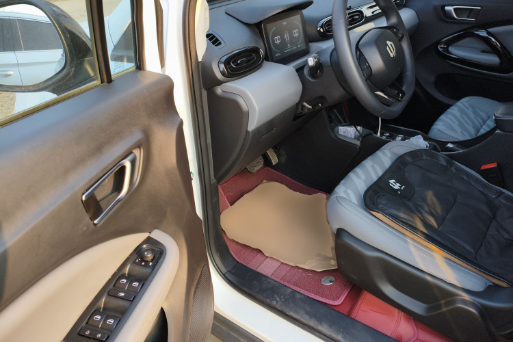 零跑汽车 零跑T03 2024款 200轻享版中控内饰20