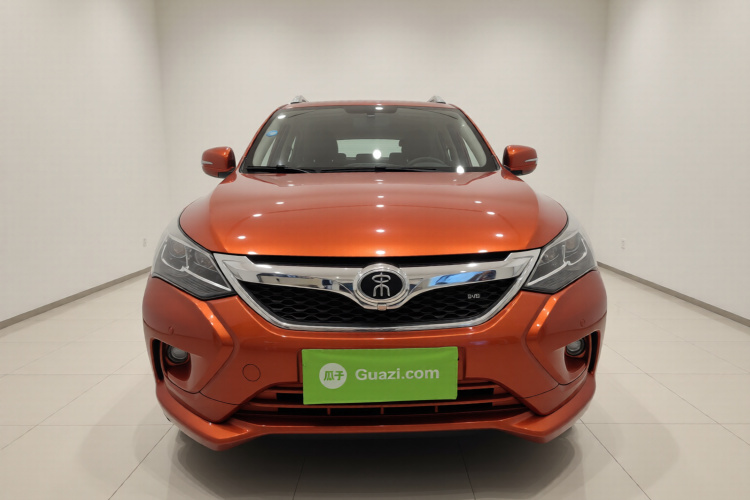 比亚迪 宋 2017款 盖世升级版 1.5TI 手动精英型车身外观2