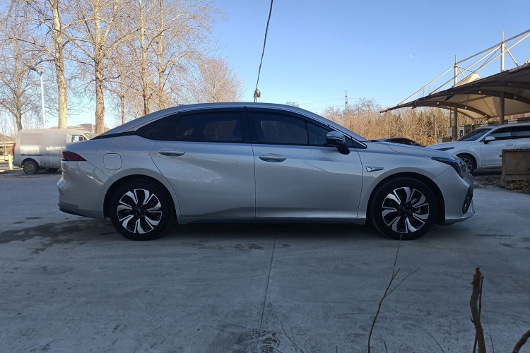 埃安 AION S 2020款 魅 580 出行标准版车身外观6002