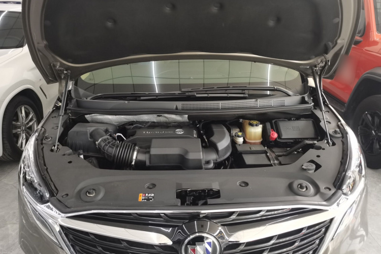 别克GL8 2020款 ES陆尊 653T 尊享型机舱底盘24