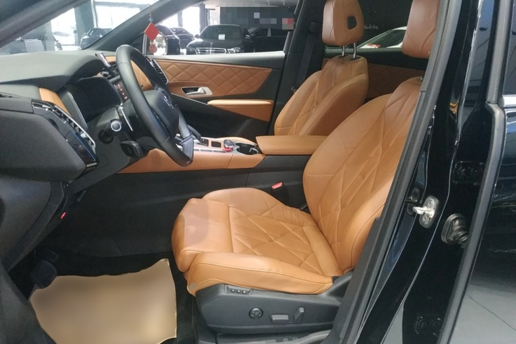 DS 7 2018款 45THP 里沃利先锐版中控内饰19