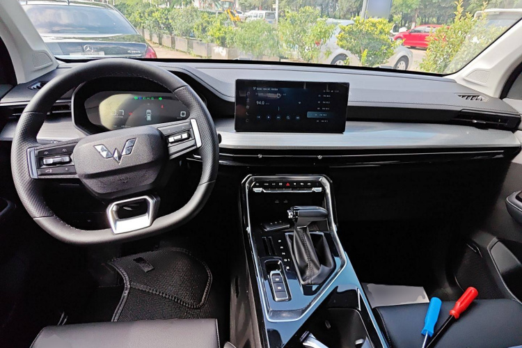 五菱汽车 五菱星辰 2021款 1.5T CVT星辉版中控内饰12