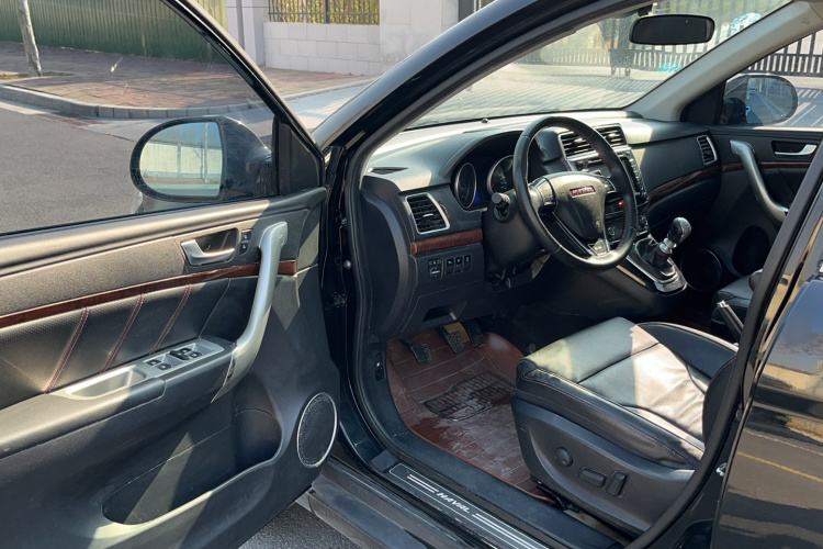 哈弗H6 2014款 运动版 1.5T 手动两驱精英型中控内饰7002