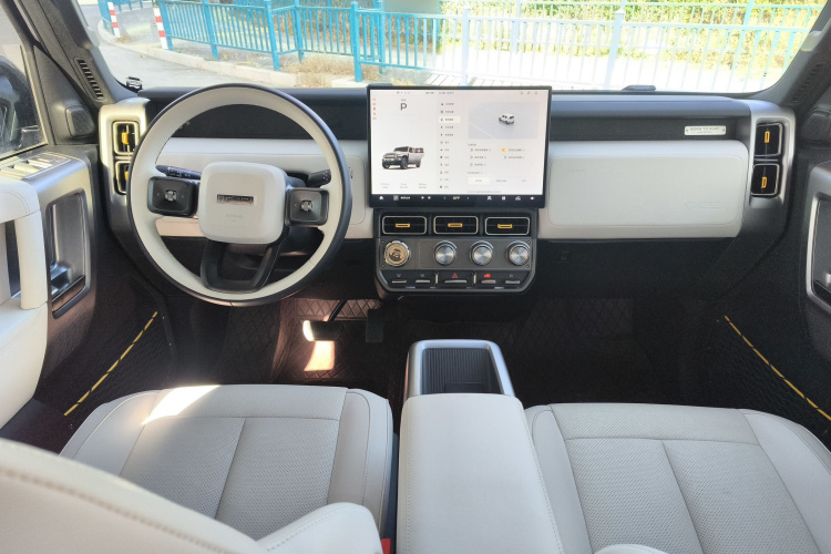 奇瑞iCAR V23 2025款 401两驱智驾版中控内饰12