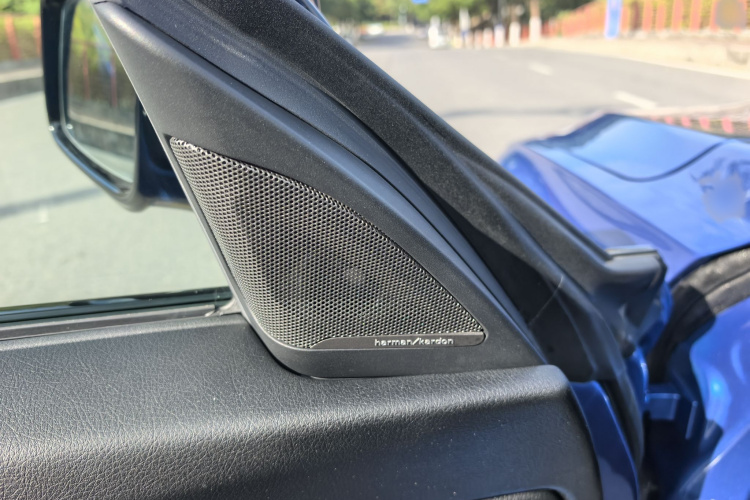 宝马3系GT 2019款  320i M运动曜夜版中控内饰7005