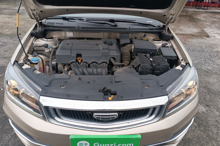 吉利汽车 帝豪 2019款 领军版 1.5L CVT豪华型 国VI机舱底盘24