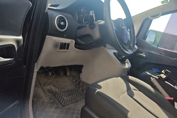 江淮瑞风 瑞风M3 2019款 创客版 1.8L 豪华型中控内饰7003