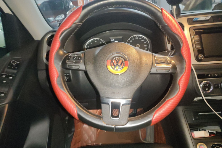 大众 途观 2016款 330TSI 自动四驱豪华版局部细节13