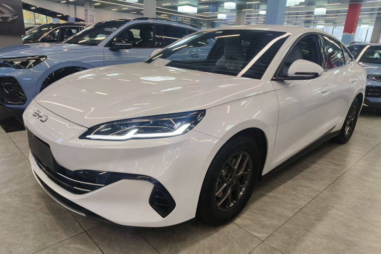 比亚迪 海豹06新能源 2024款 DM-i 80KM豪华型车身外观1