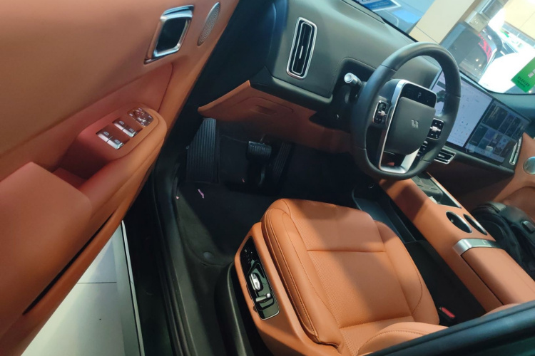 理想汽车 理想L7 2024款 Pro中控内饰7003