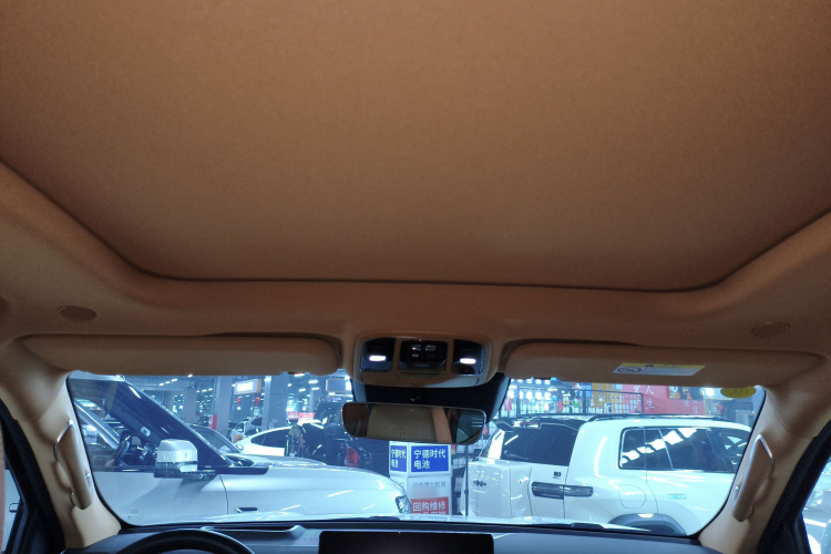 坦克500 2023款 3.0T 商务版 造境型 7座中控内饰22