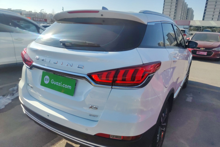 北京汽车 北京X5 2020款 1.5T 手动进取版 国VI车身外观7