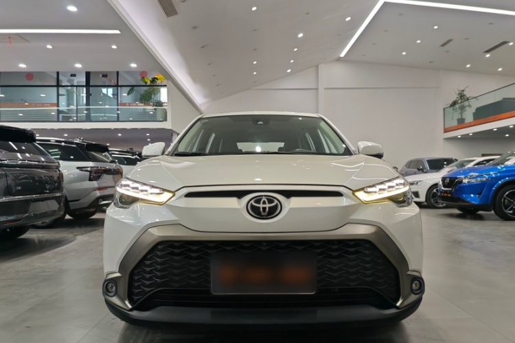 丰田 锋兰达 2022款 2.0L CVT豪华PLUS版车身外观6006