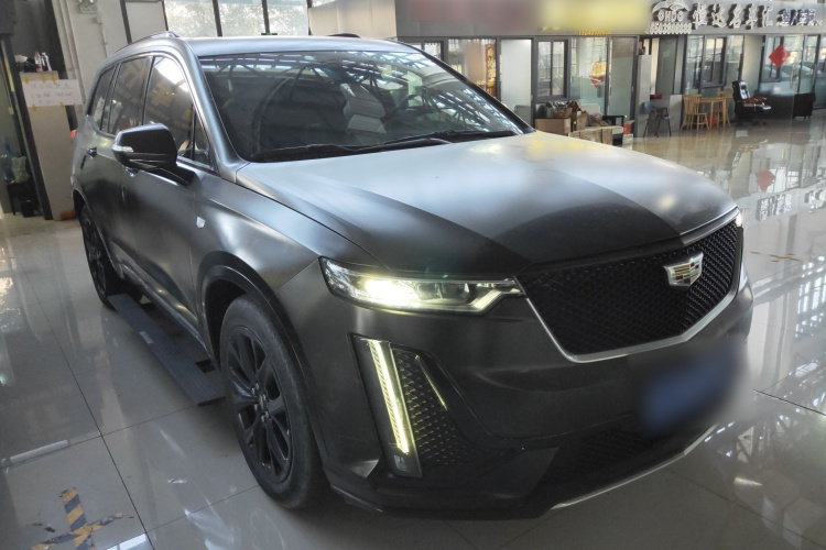 凯迪拉克XT6 2020款 28T 七座豪华运动型至享安全版车身外观3