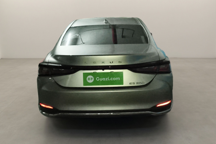 雷克萨斯ES 2025款 200 臻享版车身外观6