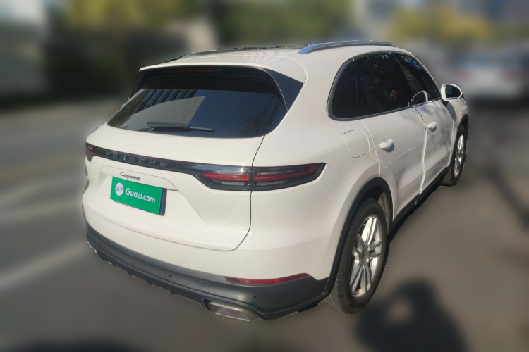 保时捷 2019款 Cayenne 3.0T车身外观6005