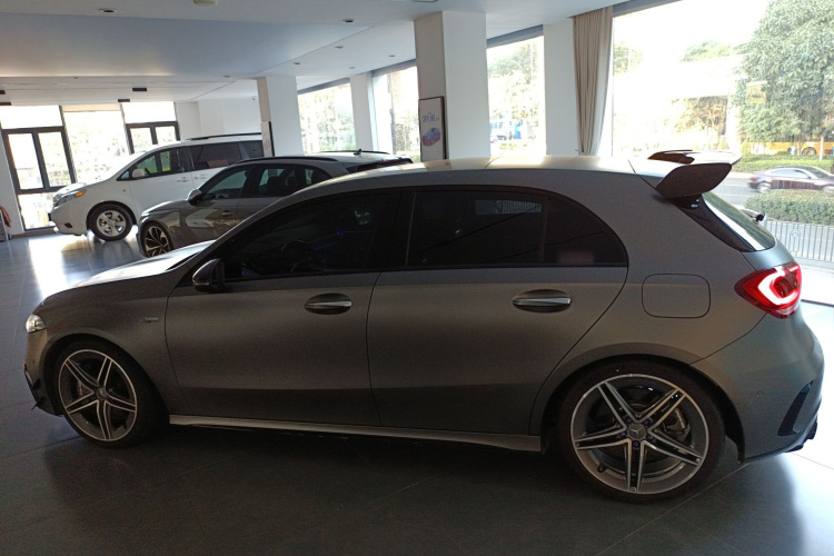 奔驰A级AMG(进口) 2022款 AMG A 45 4MATIC+车身外观4