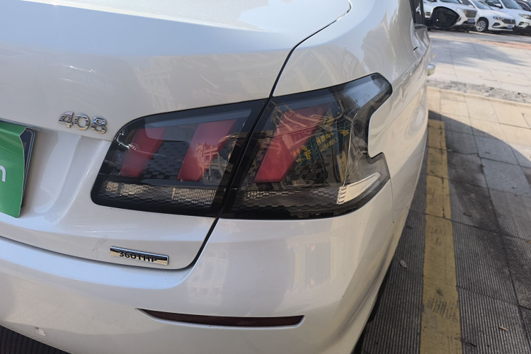 标致408 2020款 360THP 十周年质臻版车身外观9