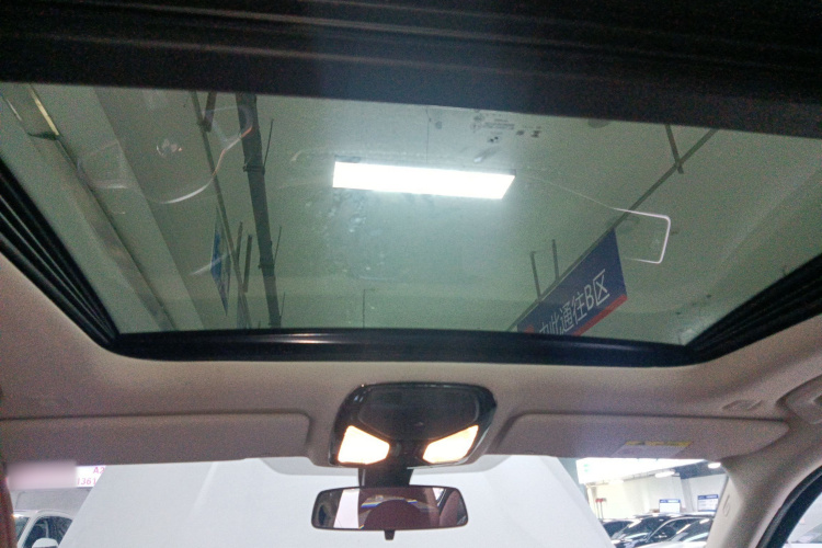 宝马3系 2024款 320Li M运动套装中控内饰22