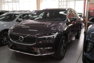 沃尔沃XC60 2025款 B5 四驱智逸豪华版
