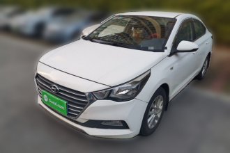 现代 悦纳 2016款 1.4L 手动炫酷版GLS