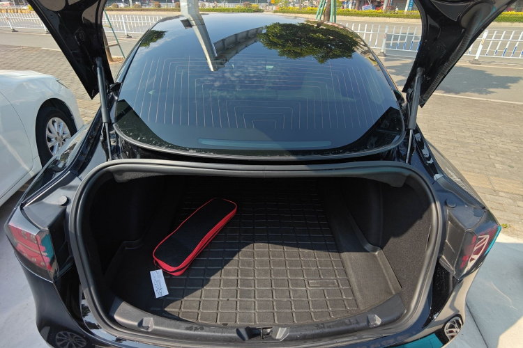 特斯拉 Model 3 2020款 改款 长续航后轮驱动版局部细节23