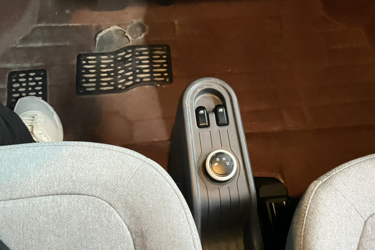 五菱汽车 宏光MINIEV 2022款 马卡龙臻享款 磷酸铁锂中控内饰7003