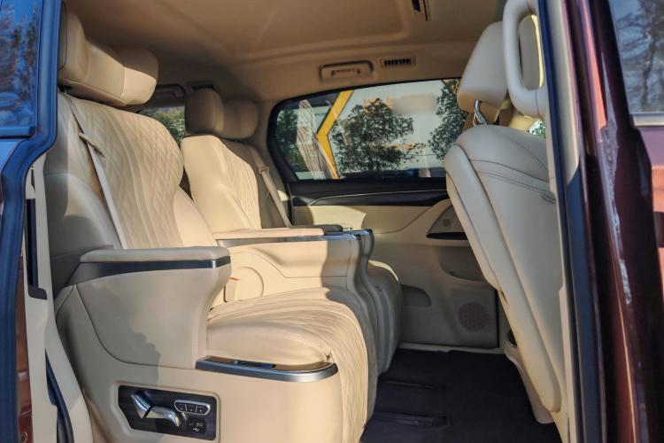 别克GL8 2023款 ES陆尊 尊享型中控内饰7009