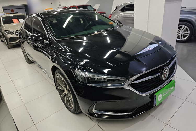 别克 君越 2020款 652T 豪华型车身外观3