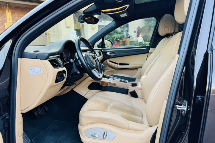 保时捷 2017款  Macan 2.0T局部细节19