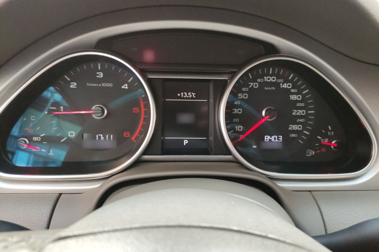 奥迪Q7 2012款 3.0 TDI 领先型局部细节14