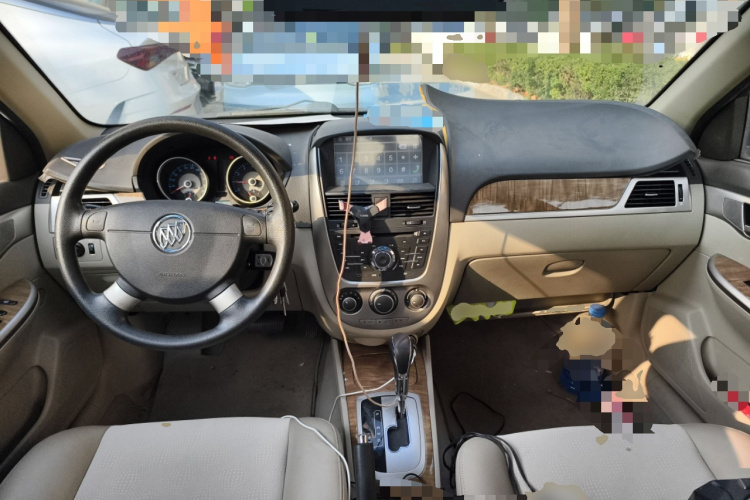 别克 凯越 2015款 1.5L 自动经典型中控内饰12