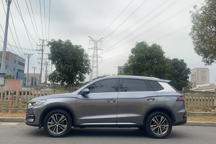 比亚迪 宋Pro新能源 2022款 DM-i 51km 尊贵型车身外观6003