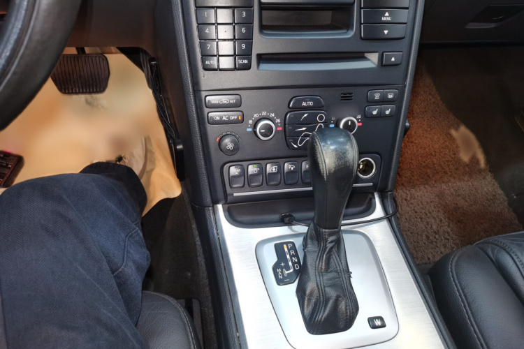 沃尔沃XC90 2013款 2.5T T5 豪华升级版局部细节18