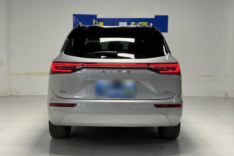 鸿蒙智行 问界M7 2024款 1.5T 智驾四驱Max版 5座车身外观6004